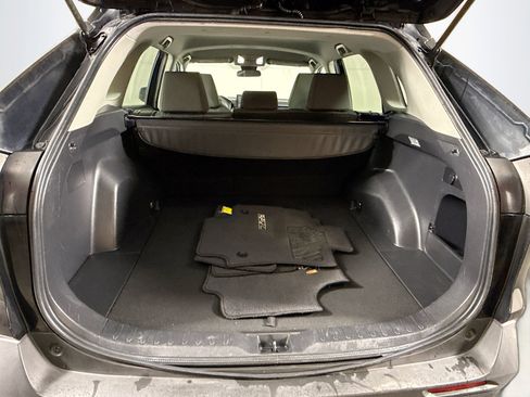 Used 2021 Toyota RAV4 XLE FWD image 35