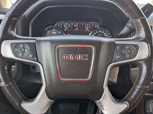 Used 2018 GMC Sierra 1500 SLT w/ SLT Premium Package AWD/4WD image 15