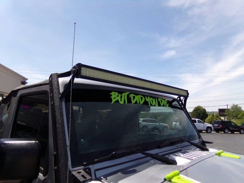 Used 2014 Jeep Wrangler Sport AWD/4WD image 43