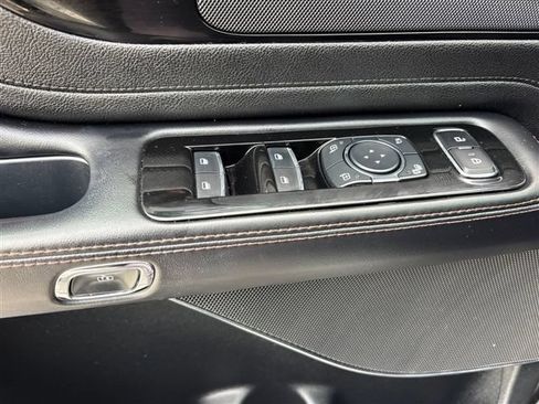 Used 2023 Lincoln Aviator AWD image 12