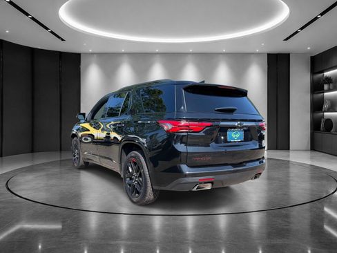 Certified 2023 Chevrolet Traverse Premier w/ Redline Edition AWD/4WD image 4