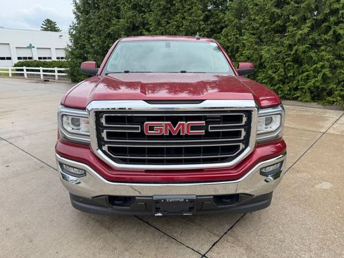 Used 2018 GMC Sierra 1500 SLE w/ SLE Value Package AWD/4WD image 6