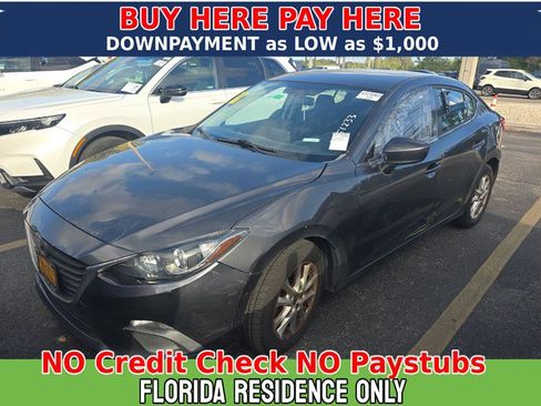 Used 2016 MAZDA MAZDA3 i Sport w/ Preferred Equipment Package FWD image 2