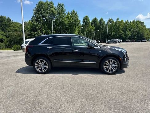 Used 2024 Cadillac XT5 Premium Luxury w/ Technology Package FWD image 3