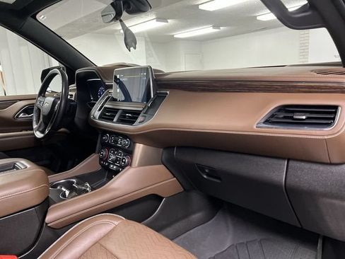 Certified 2022 Chevrolet Tahoe High Country AWD/4WD image 30