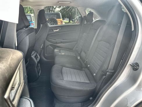 Used 2022 Ford Edge SE w/ Black Appearance Package AWD/4WD image 25