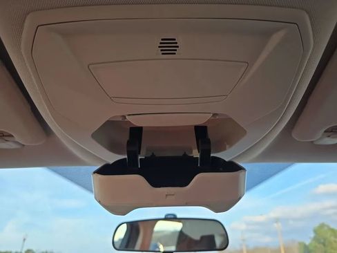 Used 2017 Ford C-MAX SE image 28