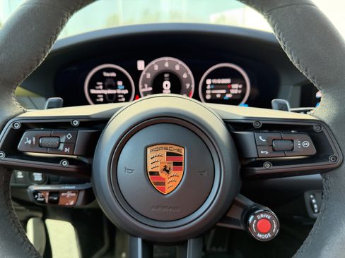 Certified 2025 Porsche 911 Carrera 4 GTS image 33