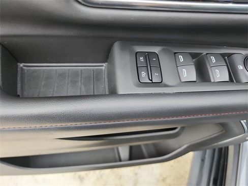 Used 2022 Chevrolet Tahoe RST image 20