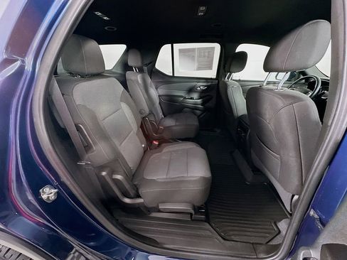Used 2023 Chevrolet Traverse LT image 37