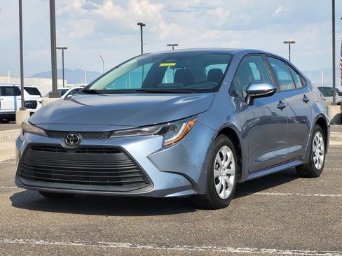 Used 2024 Toyota Corolla LE FWD image 4