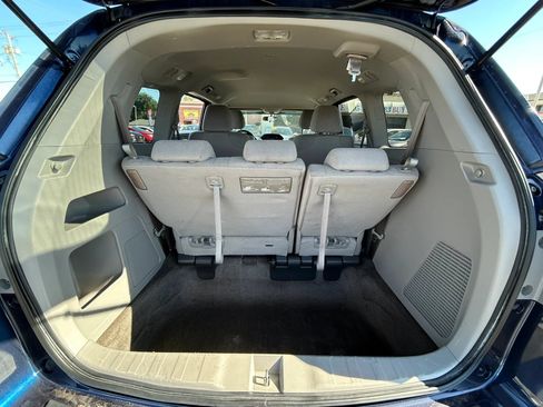 Used 2015 Honda Odyssey LX image 5