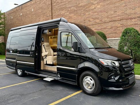 Used 2020 Mercedes-Benz Sprinter 3500 image 59