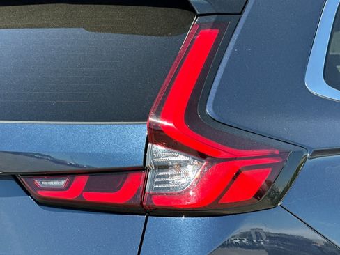 Used 2023 Honda CR-V Sport Touring image 32