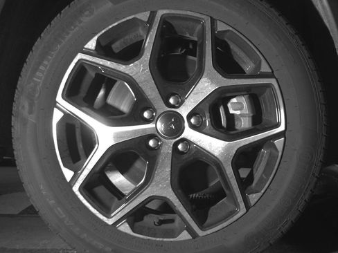 Used 2025 Jeep Compass Limited image 10