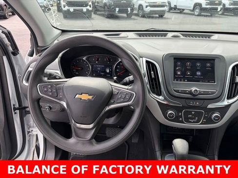 Used 2023 Chevrolet Equinox LT FWD image 17