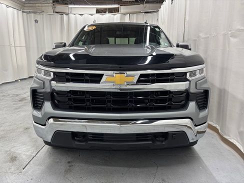 Used 2025 Chevrolet Silverado 1500 LT AWD/4WD image 8