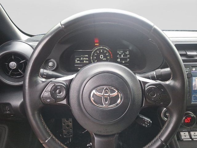 Used 2023 Toyota GR86 Premium w/ ALL Weather Mat Package (TMS) RWD image 21