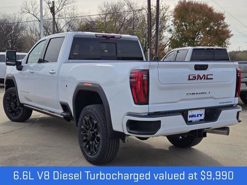 New 2026 GMC Sierra 2500 Denali w/ Denali Reserve Package image 3