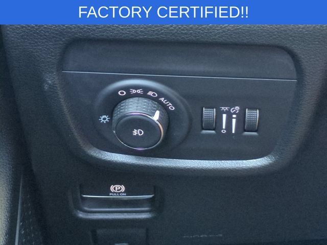 Used 2026 Jeep Grand Cherokee Limited AWD/4WD image 18