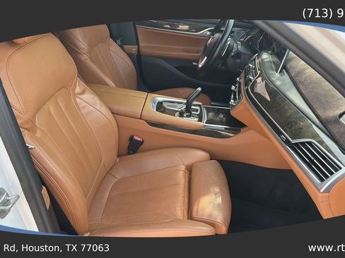 Used 2017 BMW 740i RWD image 46