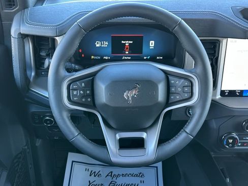 New 2025 Ford Bronco Outer Banks image 7