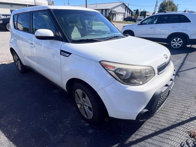 Used 2015 Kia Soul FWD image 3