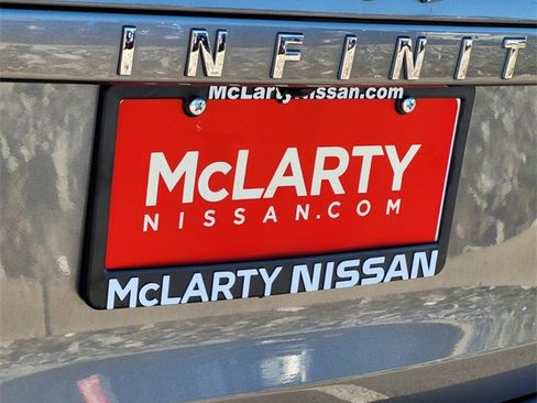 Used 2021 INFINITI QX50 Luxe w/ Appearance Package image 6