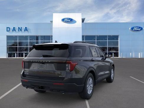 New 2026 Ford Explorer Active image 7