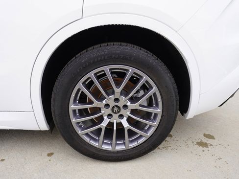 Used 2024 Maserati Grecale GT image 11