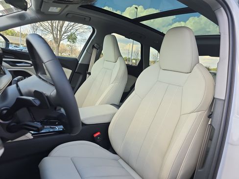 Certified 2025 Audi Q5 Premium Plus w/ Premium Plus image 15