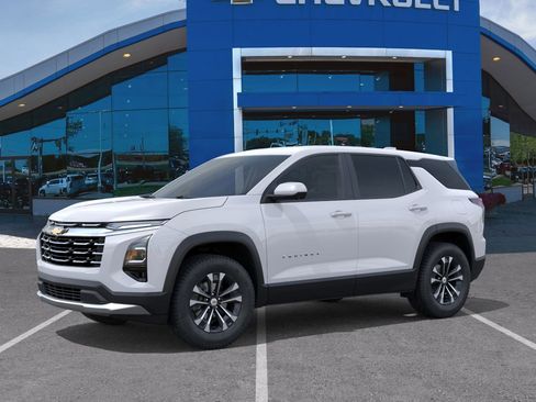 New 2026 Chevrolet Equinox LT w/ Safety and Technology Package image 29