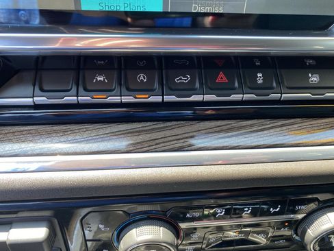 Certified 2024 Chevrolet Silverado 1500 RST w/ Convenience Package II AWD/4WD image 40