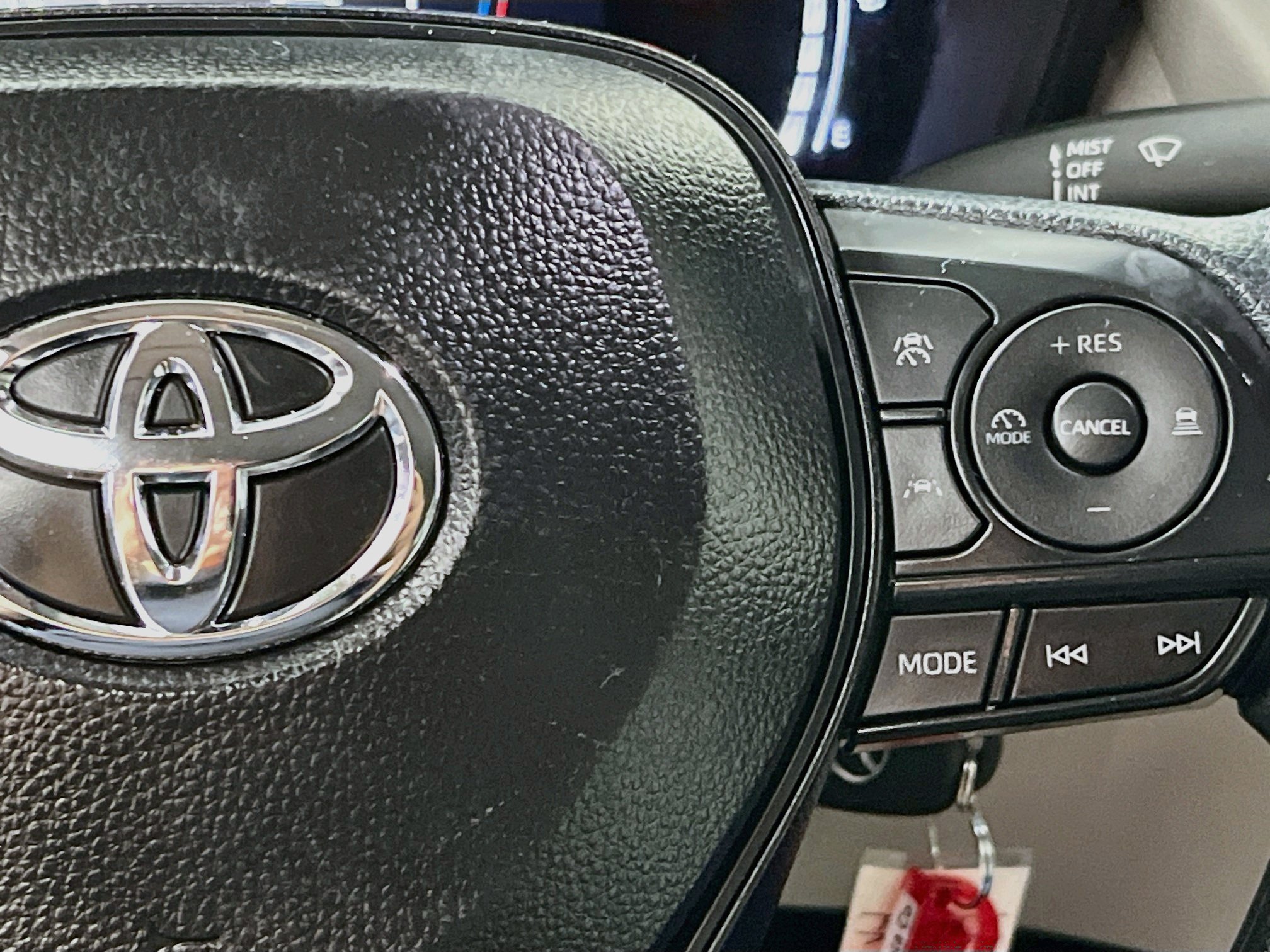 Used 2026 Toyota Corolla Cross L FWD image 19