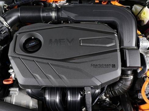 Used 2025 Hyundai Sonata Limited image 24