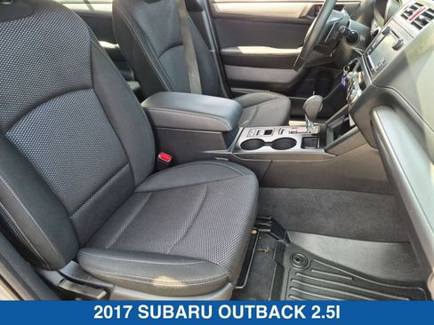 Used 2017 Subaru Outback 2.5i AWD/4WD image 22
