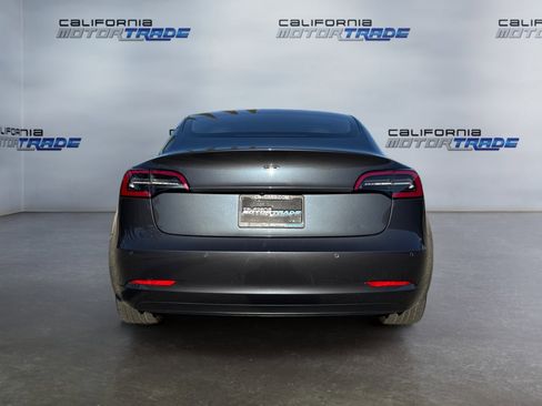 Used 2017 Tesla Model 3 Long Range image 6