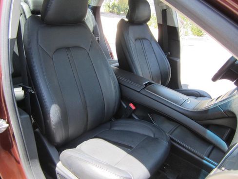 Used 2016 Lincoln MKZ Hybrid w/ Equipment Group 600A Reserve FWD image 19