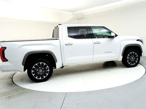 Used 2022 Toyota Tundra Limited image 6