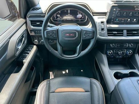 Used 2023 GMC Yukon AT4 w/ AT4 Premium Plus Package image 13