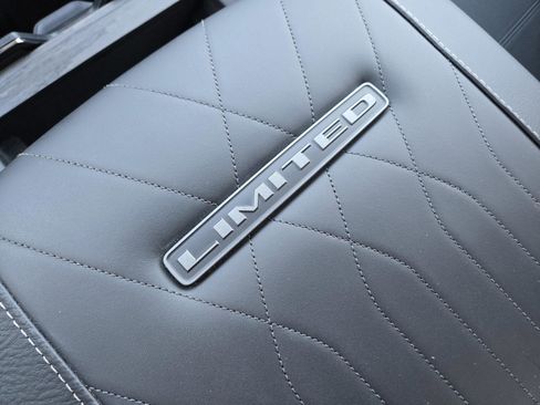 New 2026 RAM 2500 Limited image 30