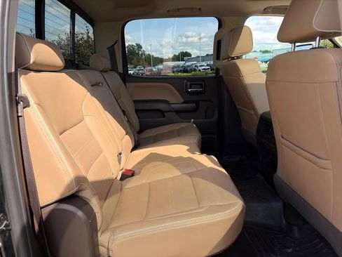 Used 2018 GMC Sierra 2500 Denali w/ Duramax Plus Package AWD/4WD image 38