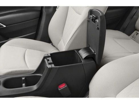 New 2025 Toyota Corolla Cross L image 10