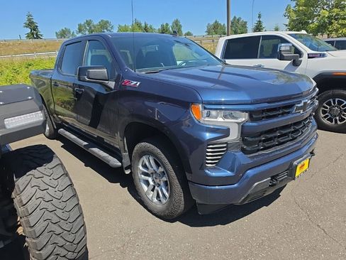 Used 2022 Chevrolet Silverado 1500 RST AWD/4WD image 5