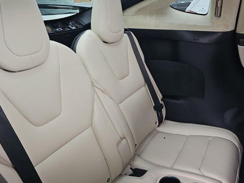 Used 2018 Tesla Model X 75D AWD/4WD image 6