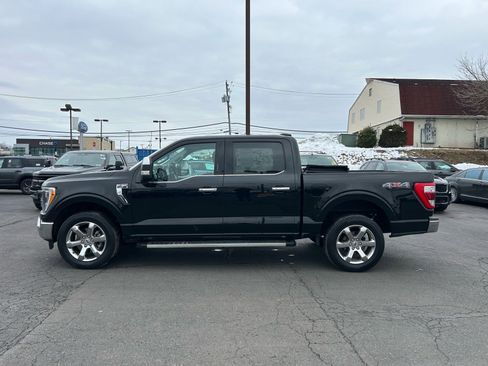 Used 2022 Ford F150 Lariat image 9