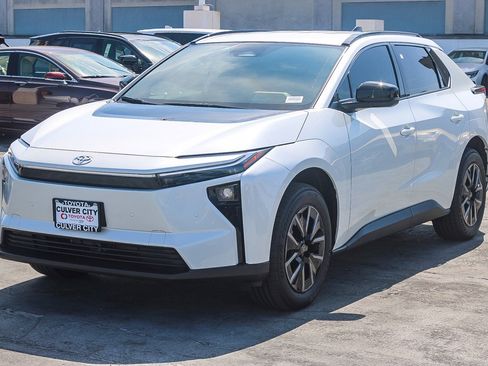 Used 2026 Toyota bZ image 3