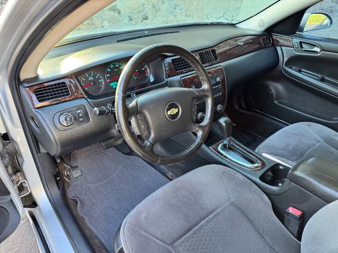 Used 2012 Chevrolet Impala LT image 12