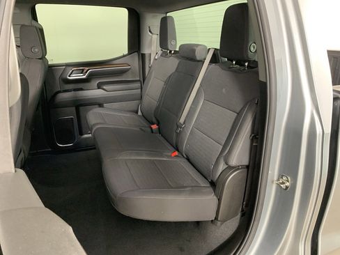 Used 2025 Chevrolet Silverado 1500 LT image 30