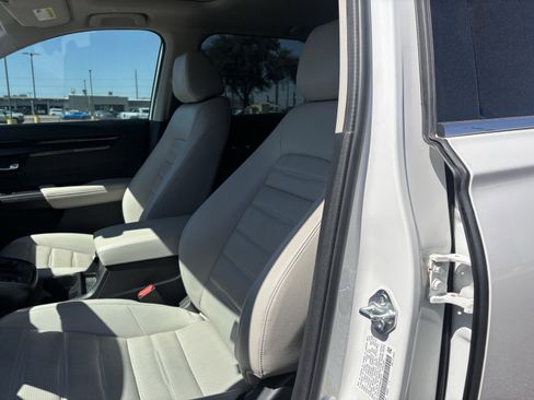 Used 2024 Honda CR-V EX-L image 11